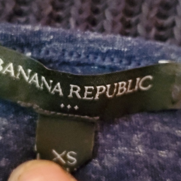 BANANA Republic  Top - Picture 2 of 5